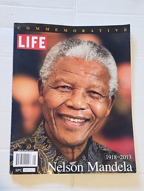 Other - Life Commemorative Nelson Mandela Magazine - Black & White Cover